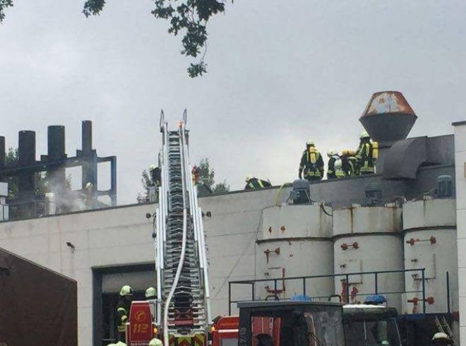 Einsatz Dinslaken Lanterstraße Feuerwehr Moers