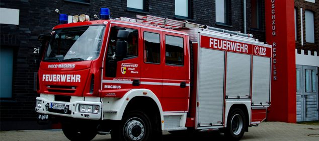 Feuerwehrfahrzeug HLF20 Feuerwehr Moers