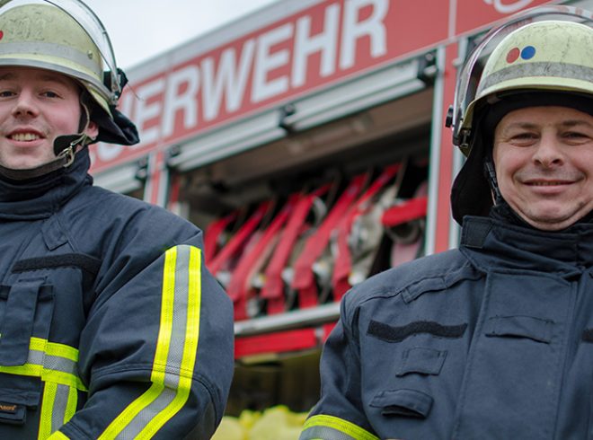 Hupfkleidung Feuerwehr Moers